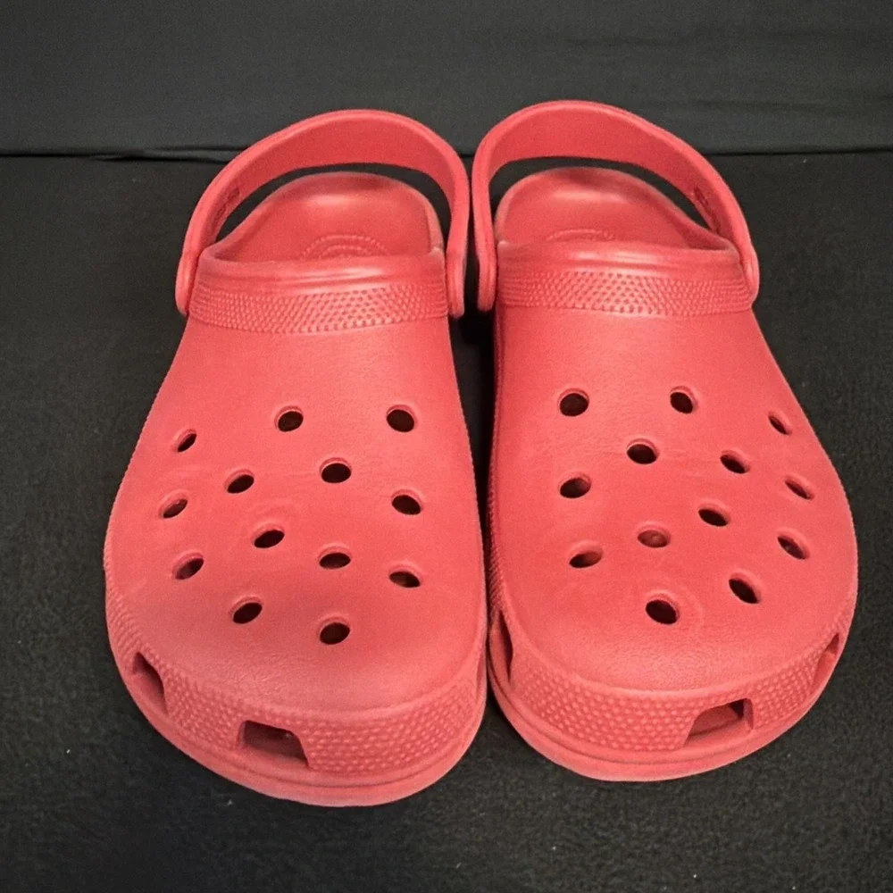Crocs Classic Clogs Men 13 Pencil Eraser Pink Sandals Slip On Comfort Shoes M13